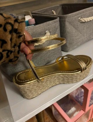 Sandalias Plataforma Doradas