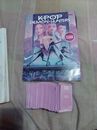 Cromos K-Pop Demon Hunters