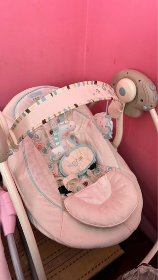Hamaca para bebé con arco de juegos