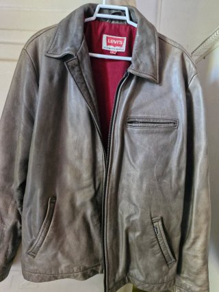 Chaqueta de Piel Levi's Gris