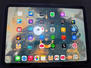 iPad 10ª Gen Blu 64GB + custodia e penna