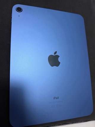 iPad 10ª Gen Blu 64GB + custodia e penna