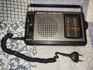 Radio Sanyo RP 6160 A 2 Bandas