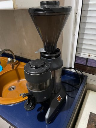 Molino de café industrial Faema