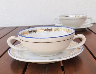 Set de 2 tazas de consomé con platos