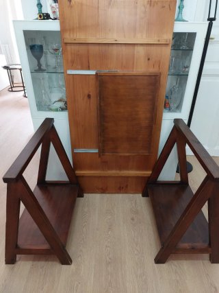 Mesa de Escritorio de Madera con Borriquetas