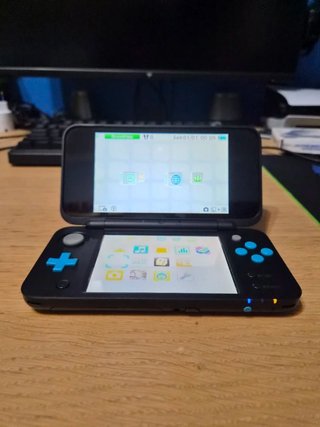 New Nintendo 2DS XL Blu e Nera
