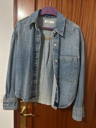 Cazadora vaquera Pull&Bear azul