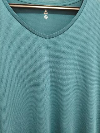 Camiseta de deporte azul