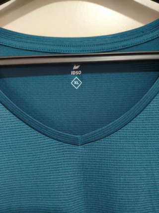 Camiseta de deporte azul