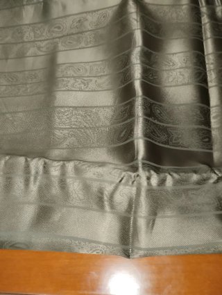 Forro de cortina con diseño paisley
