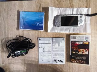 Console Sony PSP Slim Argento