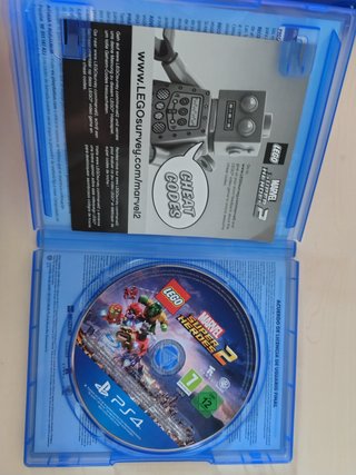 PS4 Slim Negra + 2 Mandos + Juegos
