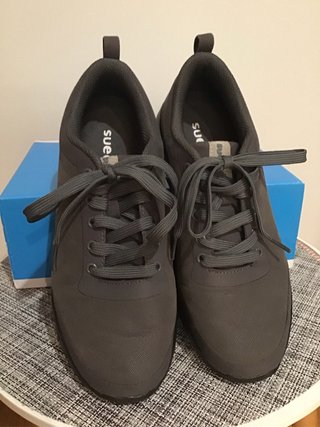 Zapatillas Suecos grises talla 39 Unisex