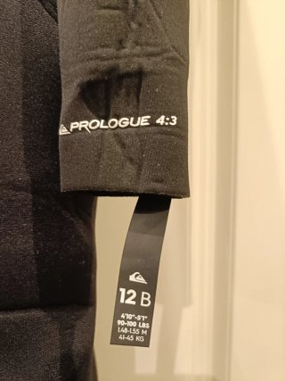 Traje de Surf Quiksilver negro
