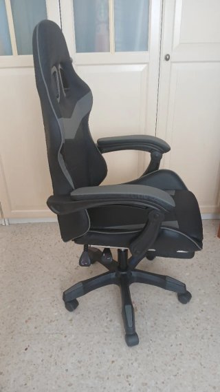 Silla Gaming Negra y Gris
