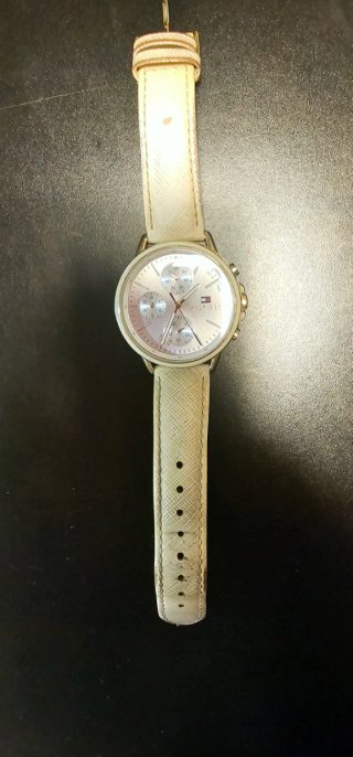 Reloj Tommy Hilfiger Beige