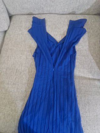 Mono azul de mujer