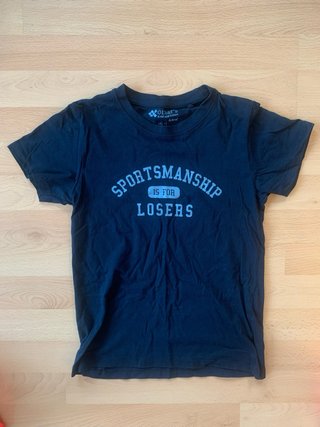 Camiseta negra Oliar's collection