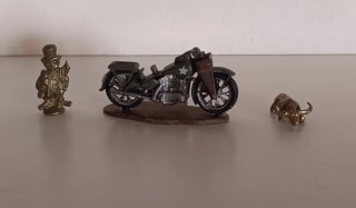 Lotto 3 statuine decorative vintage pesanti