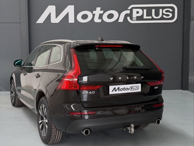 VOLVO XC60 2.0 D3 Momentum