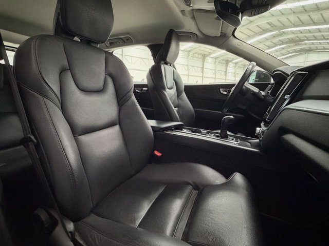 VOLVO XC60 2.0 D3 Momentum