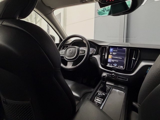VOLVO XC60 2.0 D3 Momentum