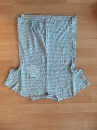 Camiseta con estampado de letras verde