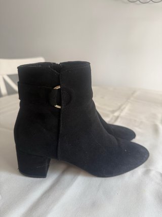 Botines Negros de Mujer