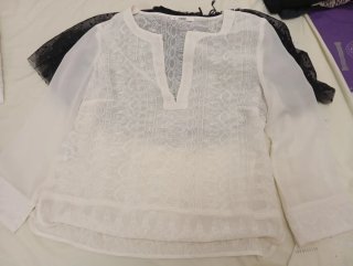 Camisa blanca de encaje Mango