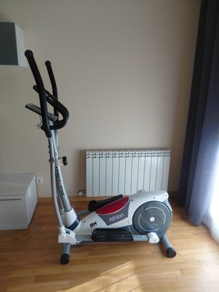 Bicicleta Elíptica BH Athlon