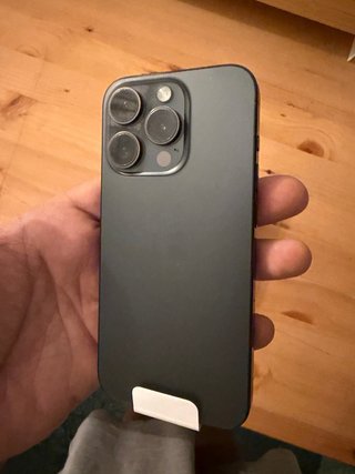 iPhone 15 Pro Gris