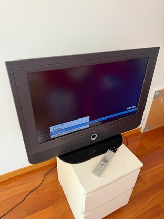 (A Coruña) TV Loewe Modus L 32 pulgadas