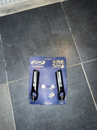 BBB LIGHTSTRAIGHT Punhos de guiador