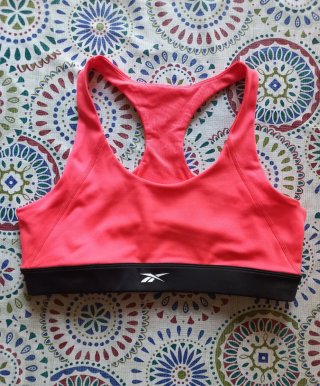 Top Deportivo Reebok Talla M