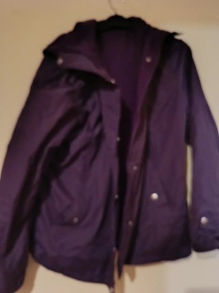 Chubasquero Morado con Capucha y reversible