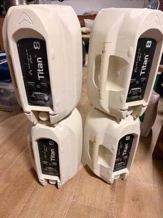 4 Altavoces Wharfedale Pro Titan 8