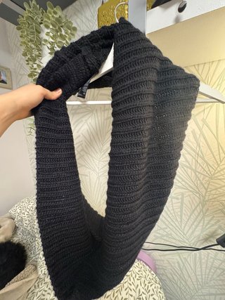 Dos bufandas de punto para hombre