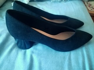Zapatos de tacón Stradivarius negros