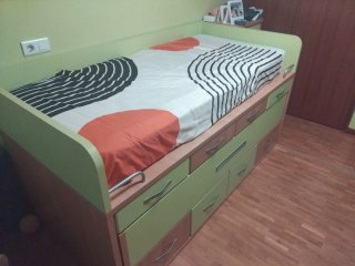 Cama nido con armario y cajonera