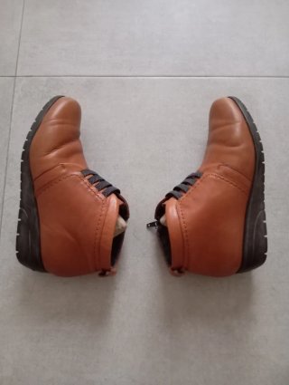 Botines de piel con cuña Pitillo Marrones Talla 38