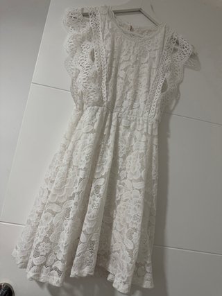 Vestido de encaje blanco
