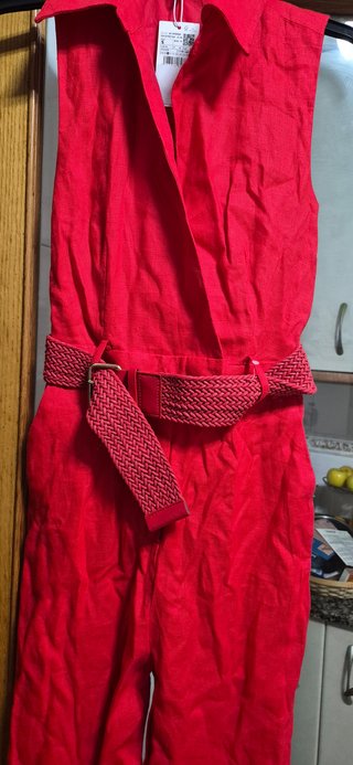Mono largo de lino rojo
