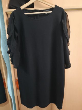 Vestido Negro Cortefiel