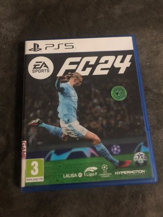 FC 24 Y FIFA 23 PS5