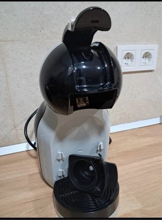 Cafetera Dolce Gusto Negra