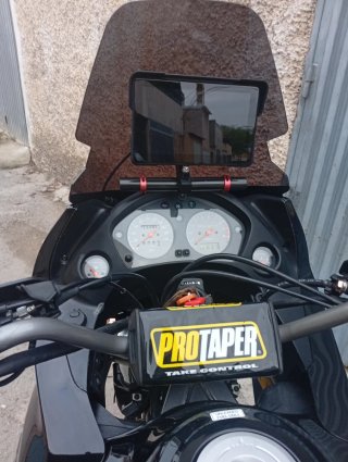 Honda Transalp X650V Negra