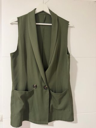 Chaleco largo verde oliva