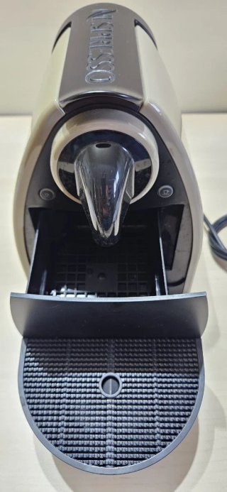 Cafetera Nespresso Krups Essenza