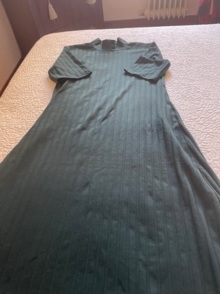 Vestido de punto canalé verde